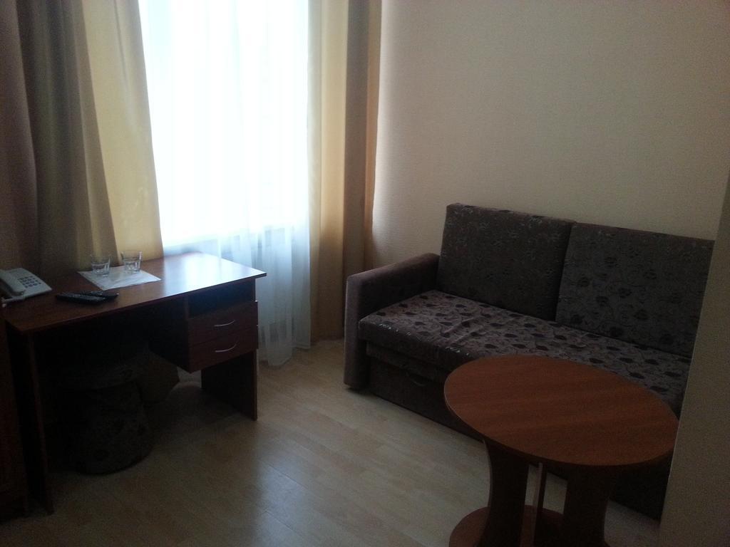 Adler Hotel Kyjev Pokoj fotografie